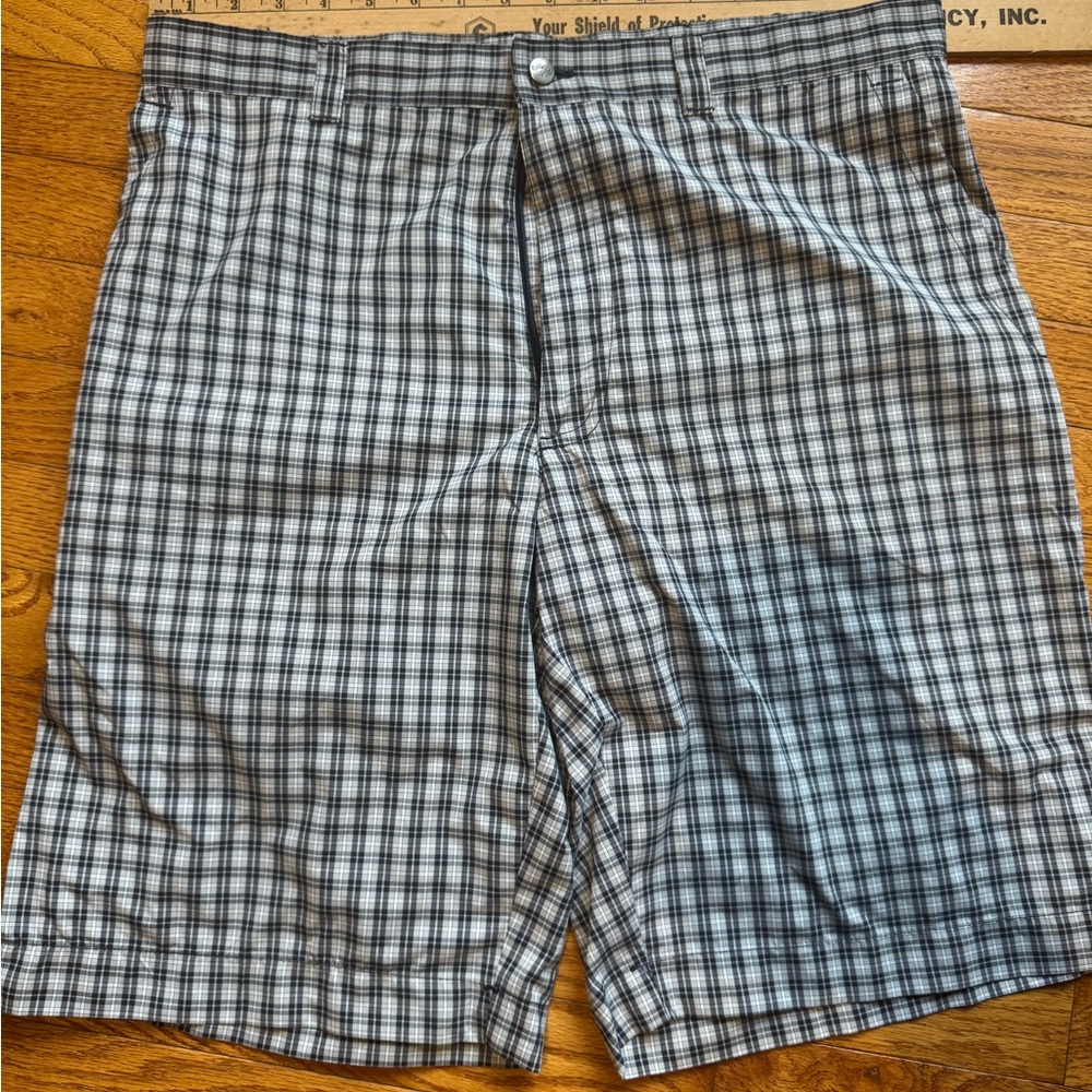 Callaway Black and White Plaid Athletic Golf Shorts #4